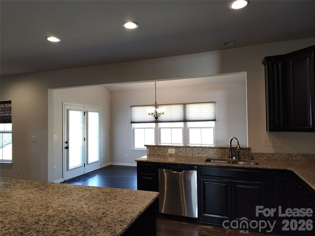 1737 Mill Creek Ln Sw - Photo 5 of 42