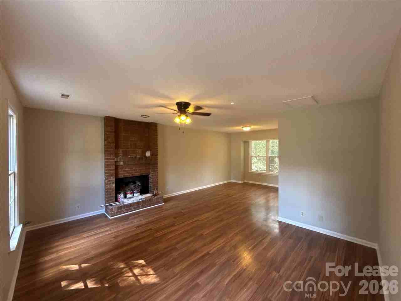 3505 Fortis Ln - Photo 3 of 18