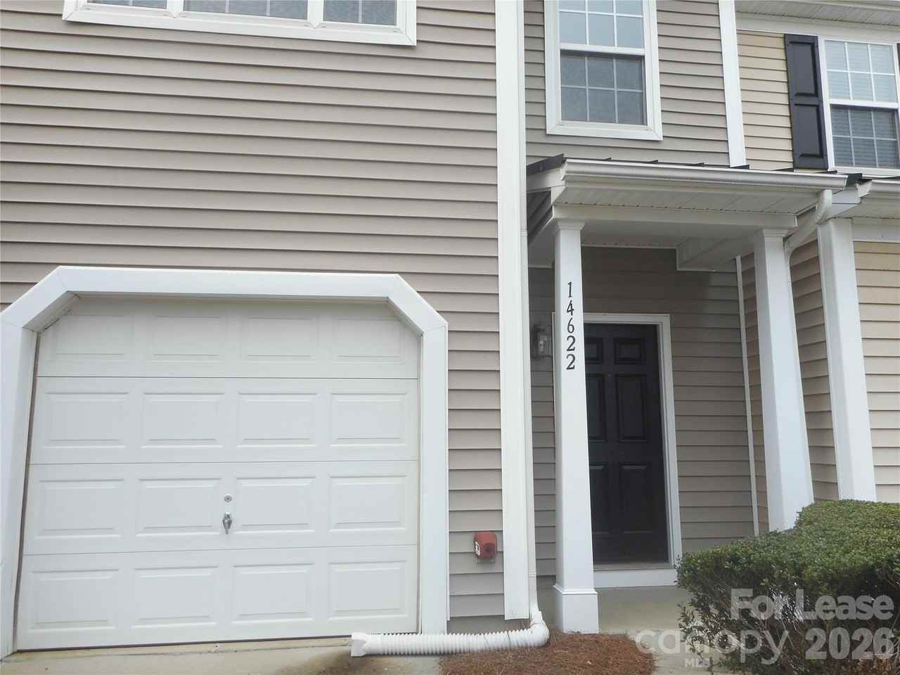 14622 Lions Paw St - Photo 2 of 18