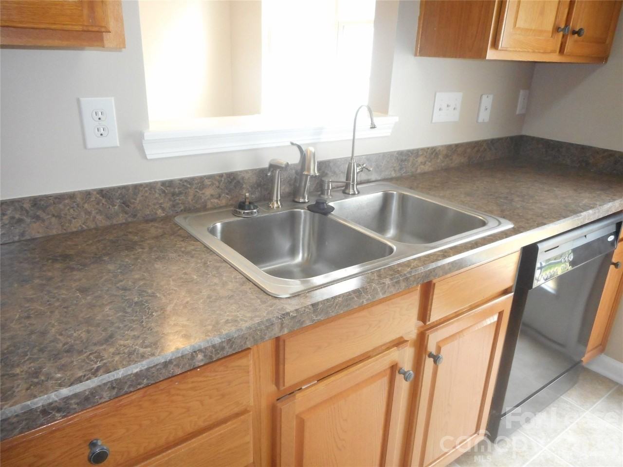 14622 Lions Paw St - Photo 6 of 18