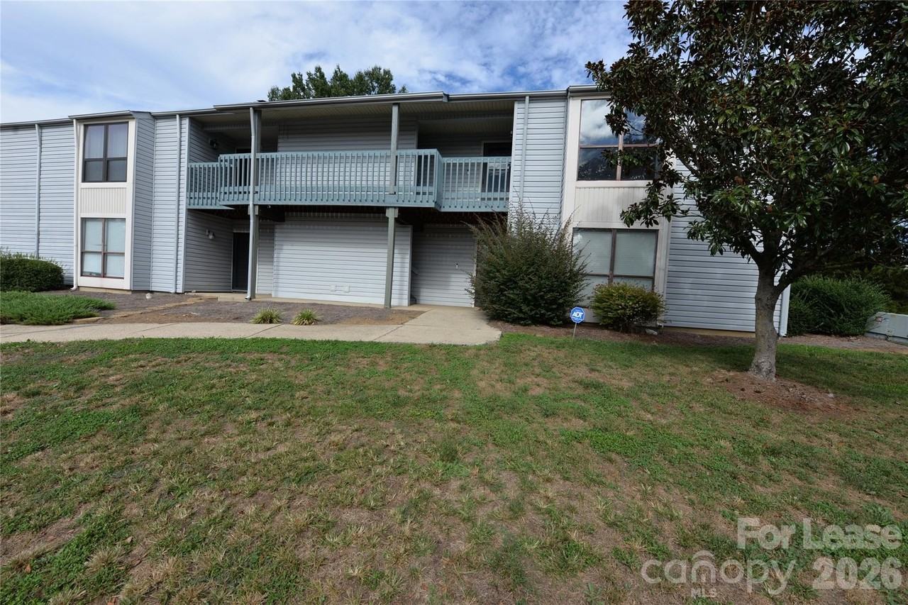 11163 Harrowfield Rd - Photo 2 of 18