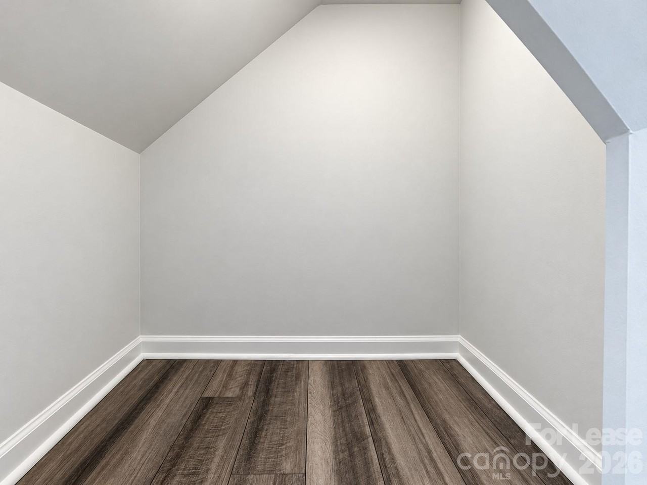 6528 Harlech St - Photo 6 of 26