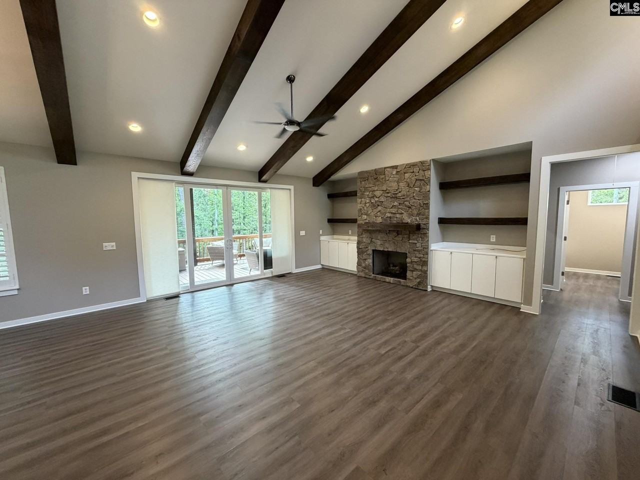 110 Sterling Pt - Photo 6 of 41