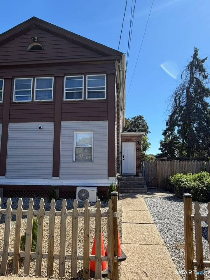 62 Colony St #1stFL