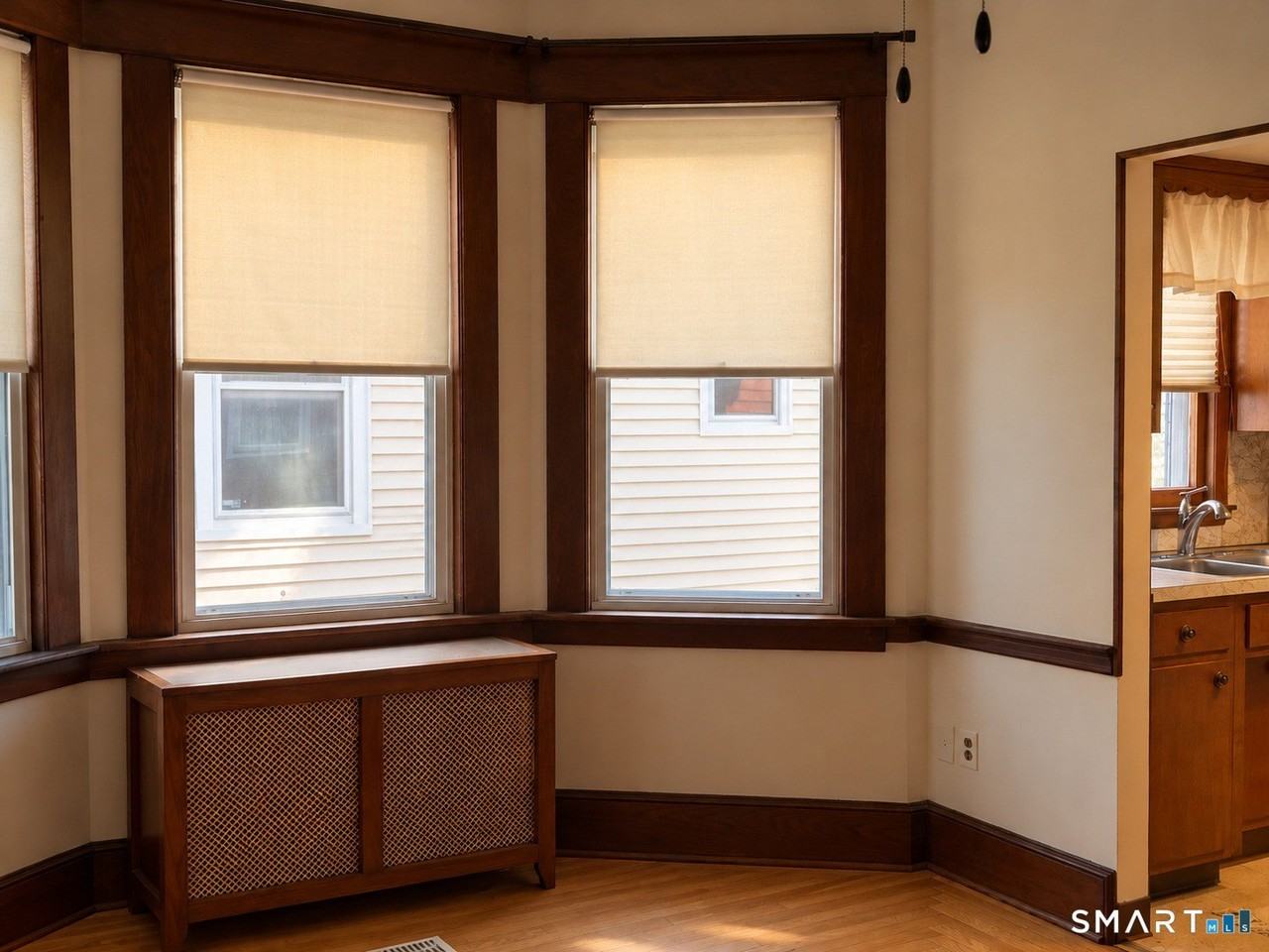 428 Central Ave - Photo 3 of 15