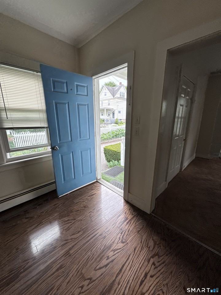 54 Prescott St - Photo 6 of 31