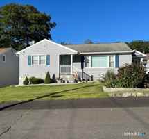 featured image of 47 Hallock St