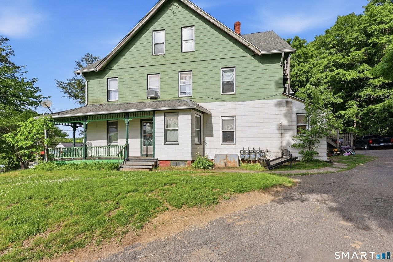 115 Main St #2ndFL - Photo 3 of 5