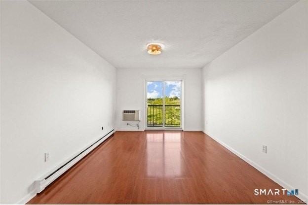 115 Short Beach Rd #208 - Photo 6 of 12
