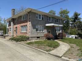 featured image of 61 Arch St