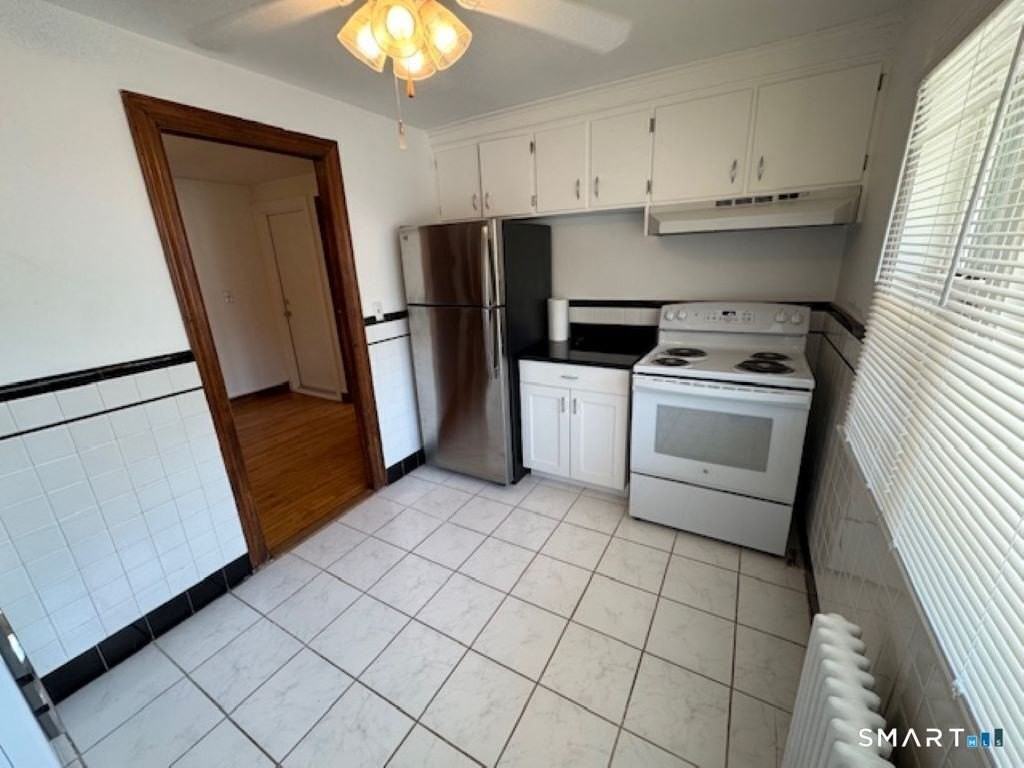 61 Arch St - Photo 3 of 16