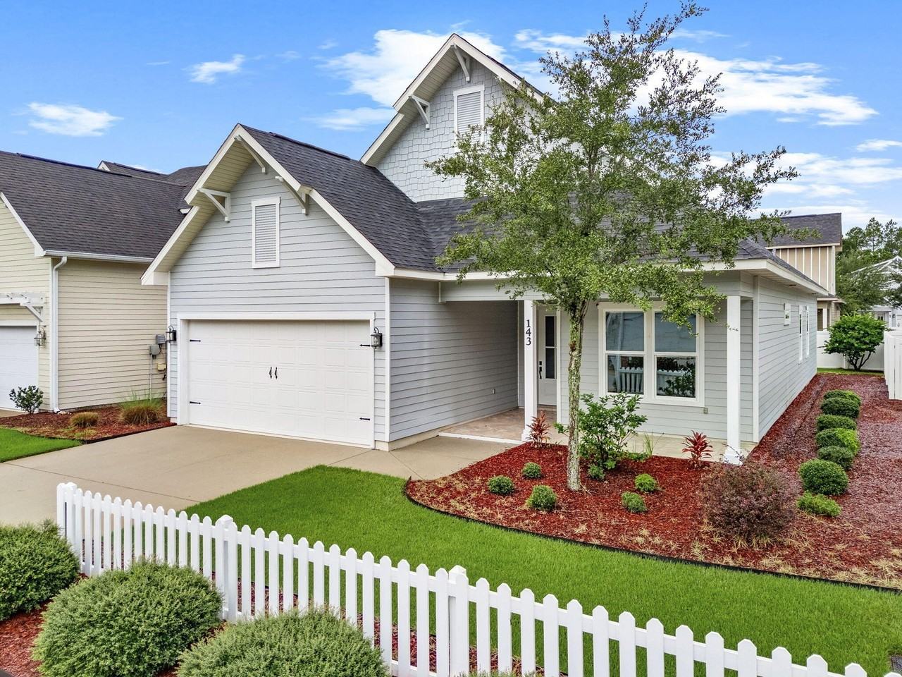 143 Blakely Drew Blvd - Photo 2 of 41