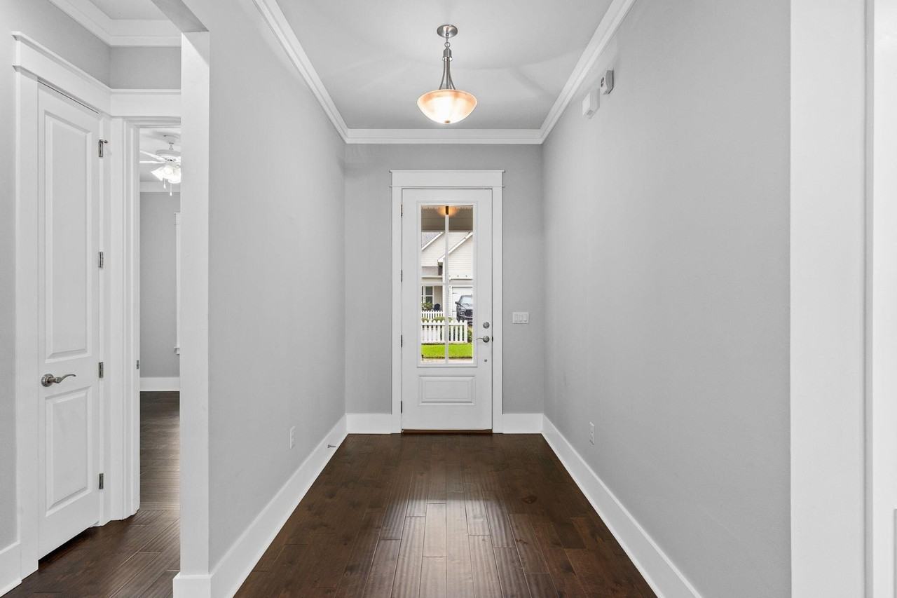 143 Blakely Drew Blvd - Photo 5 of 41