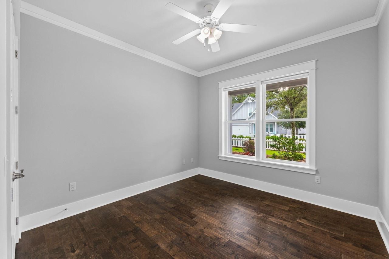 143 Blakely Drew Blvd - Photo 6 of 41