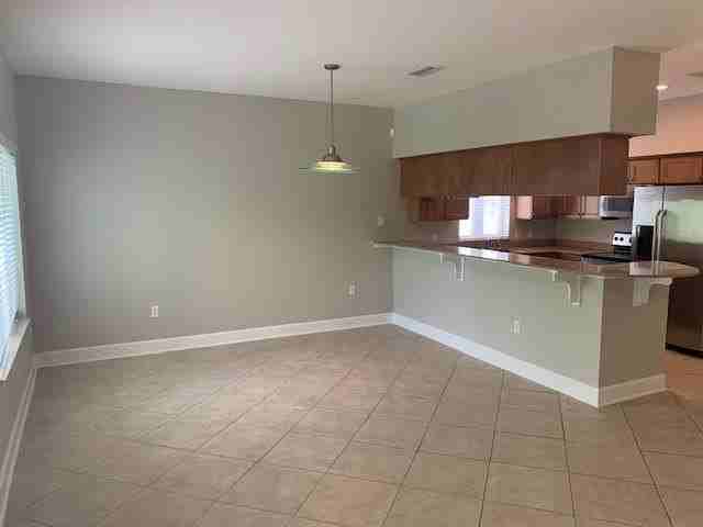 119 Beal Pkwy Se #201 - Photo 6 of 10
