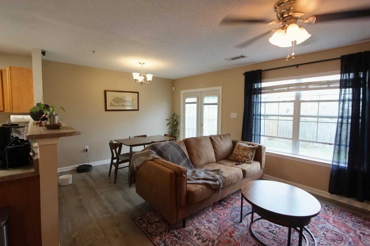 186 Swaying Pine Ct - Photo 5 of 31