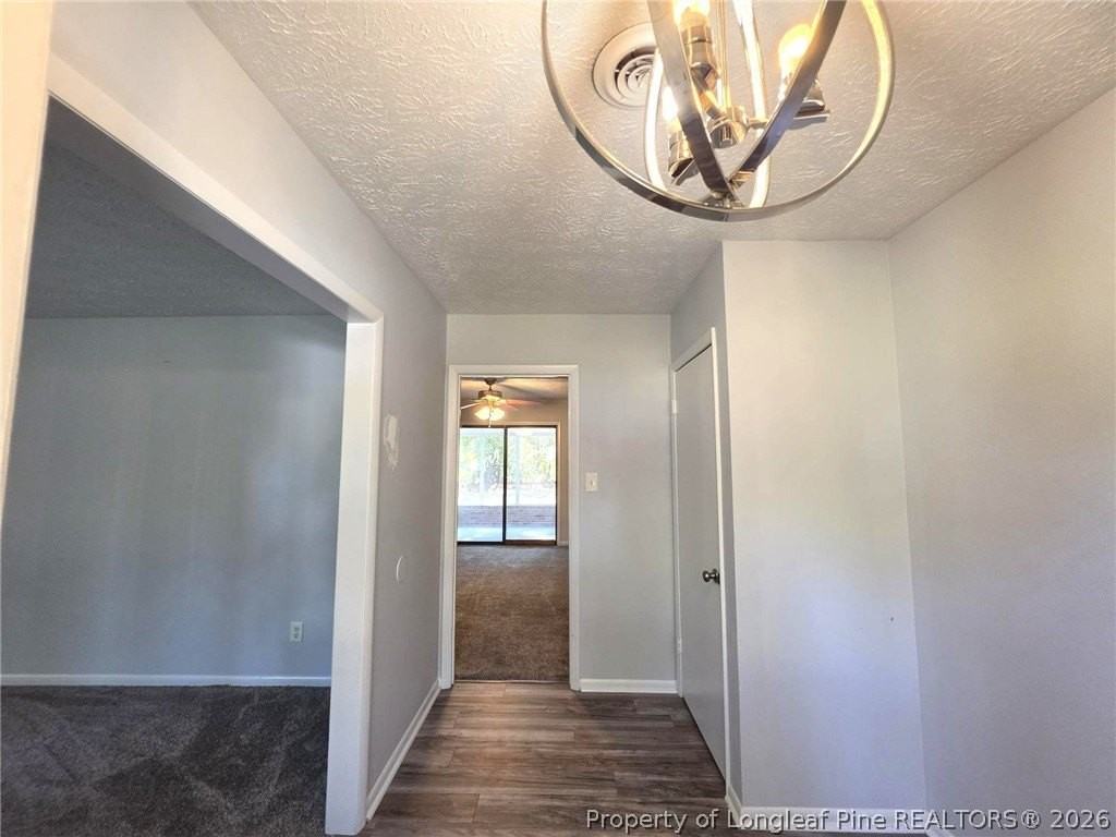 6805 Timbercroft Ln - Photo 4 of 27