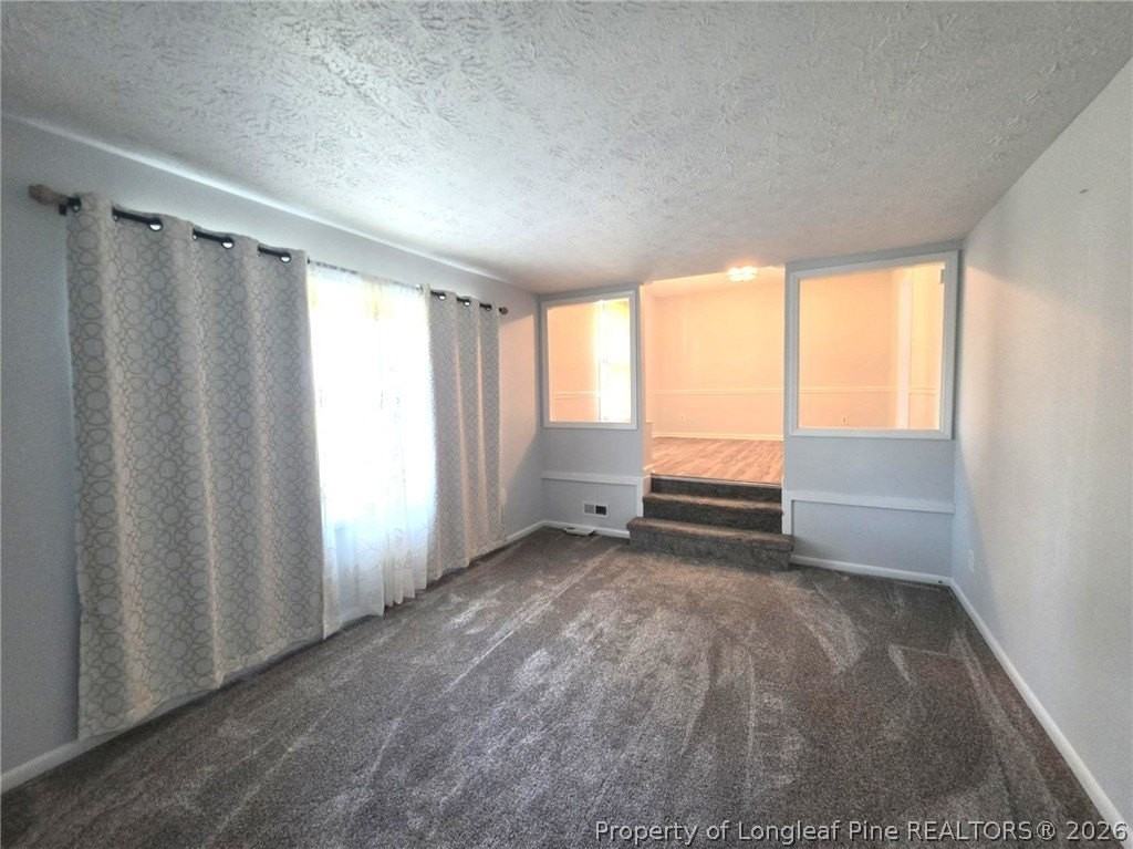 6805 Timbercroft Ln - Photo 5 of 27