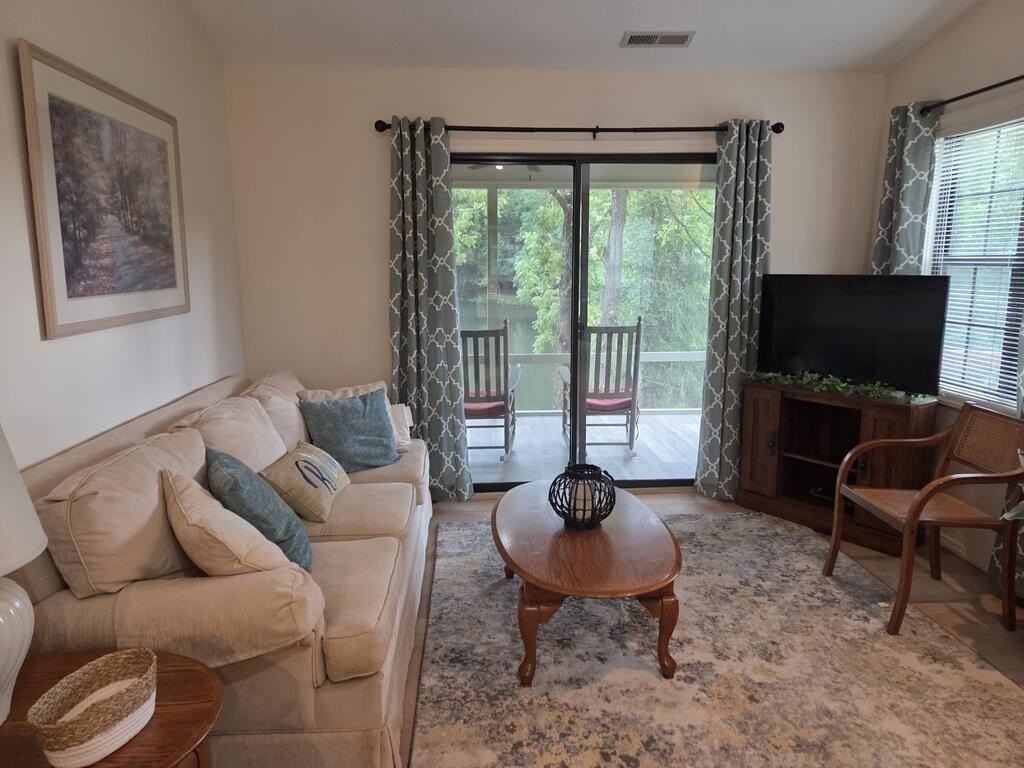 62C Mint Lake Rd - Photo 2 of 11