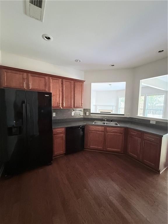 5720 Weddington Dr - Photo 7 of 41