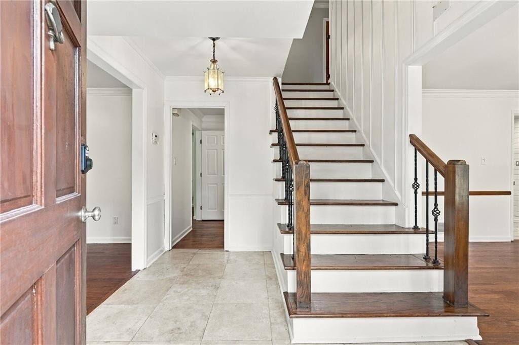 5291 Manhasset Cv - Photo 3 of 44