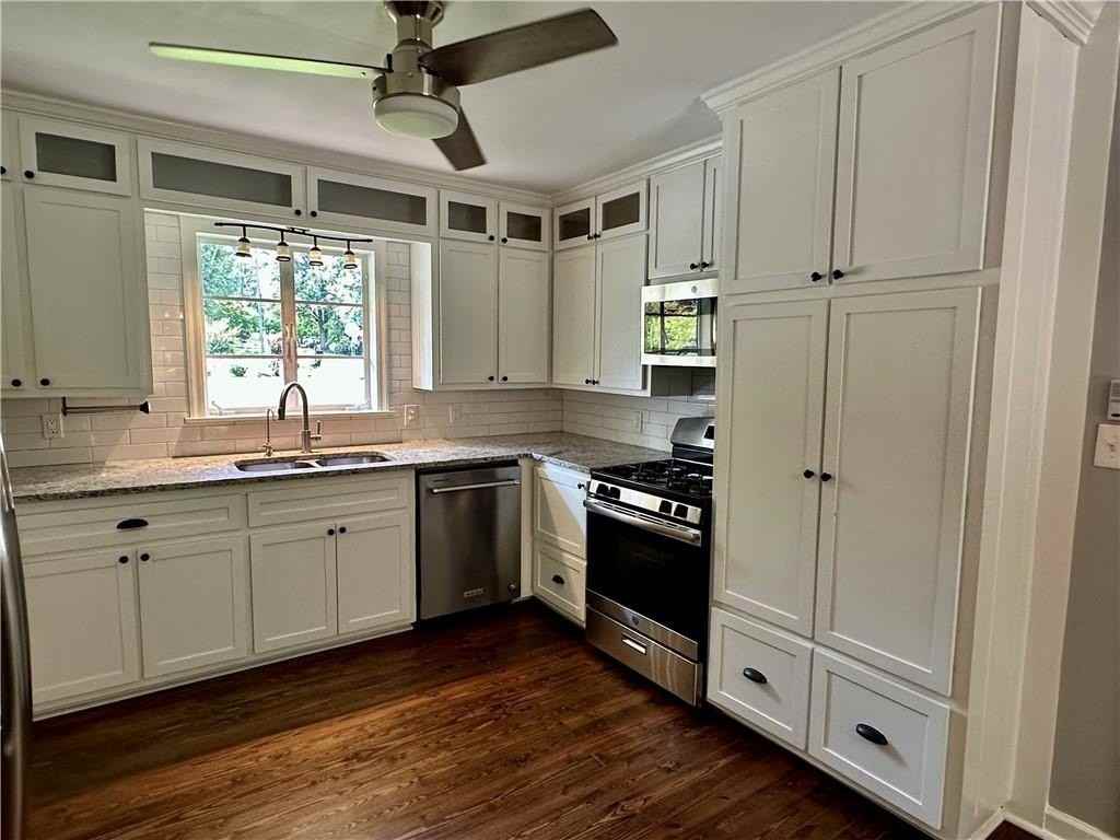 287 Brookwood Dr Sw - Photo 4 of 24