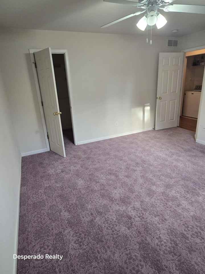 304 Tuckaway Ct #1 - Photo 6 of 27