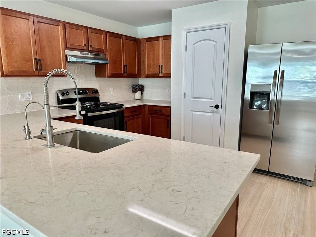 2909 Ne 6th Pl - Photo 4 of 18