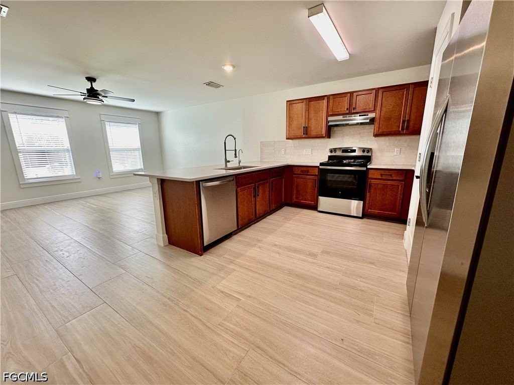 2909 Ne 6th Pl - Photo 7 of 18