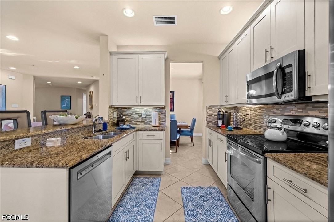 6533 Monterey Pt #56201 - Photo 5 of 40