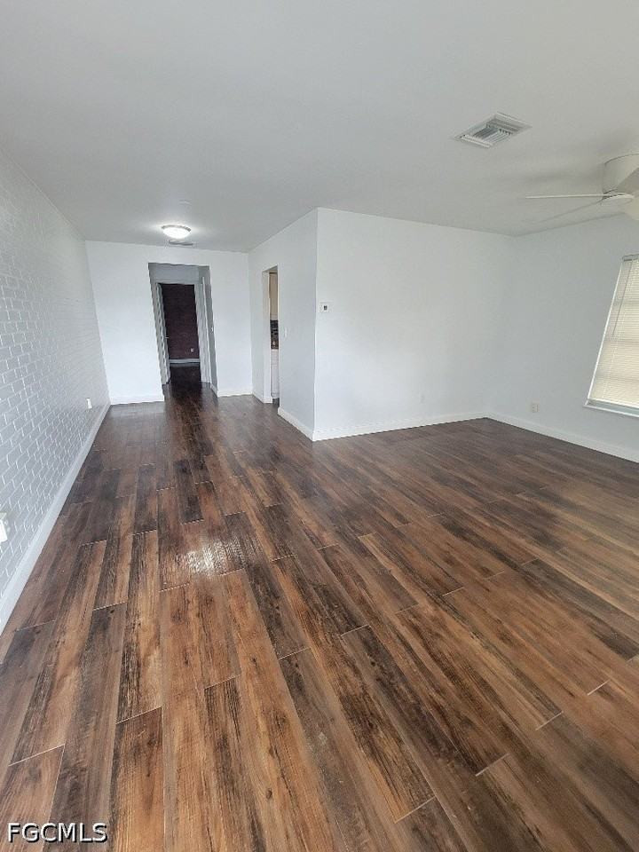59 Hamlin Ct - Photo 3 of 19