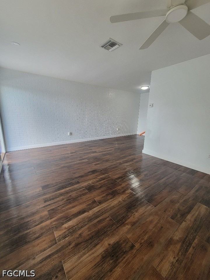 59 Hamlin Ct - Photo 5 of 19
