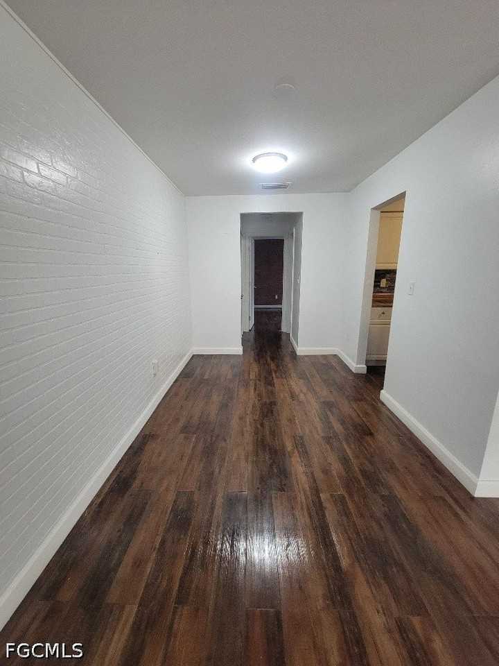 59 Hamlin Ct - Photo 6 of 19