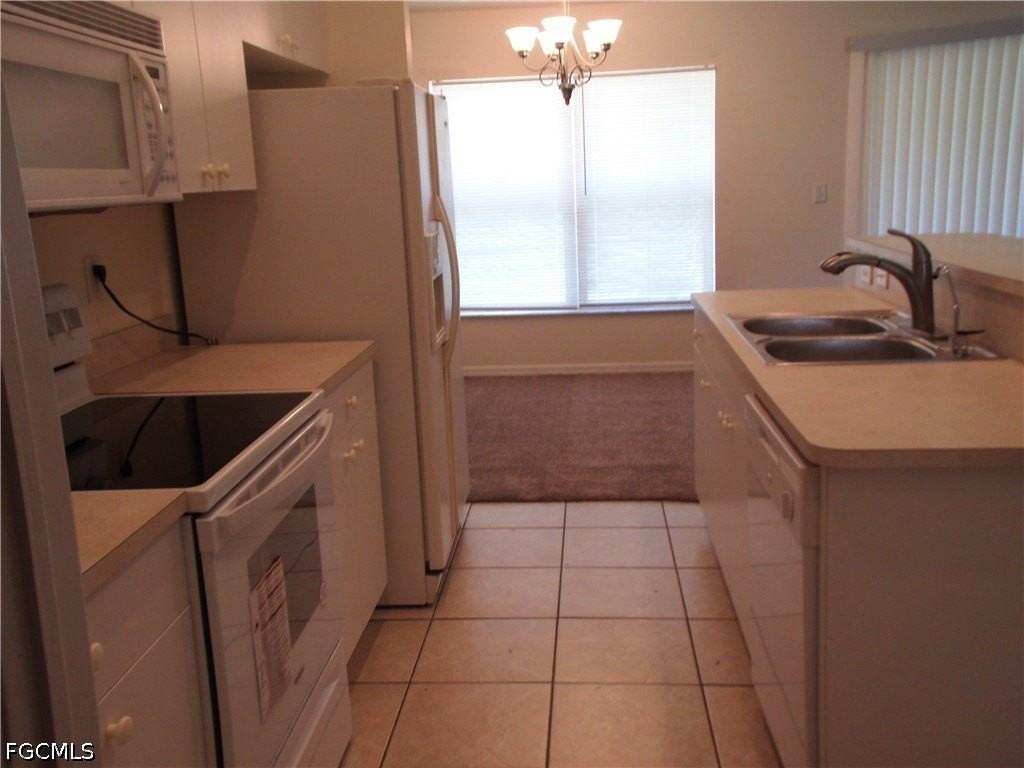 1117 Venetia St - Photo 5 of 10