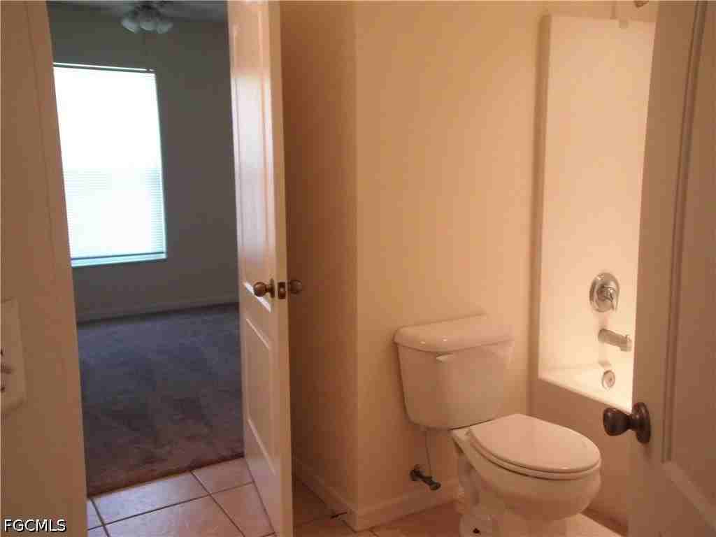 1117 Venetia St - Photo 6 of 10
