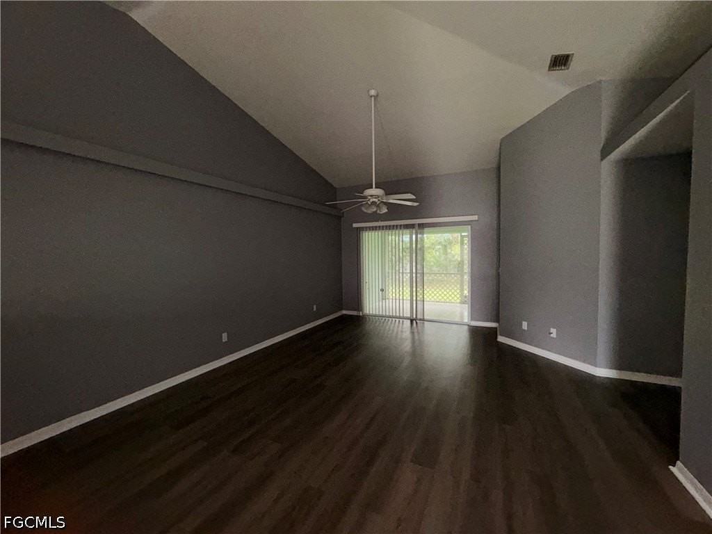 1127 Diplomat Pkwy E - Photo 5 of 15