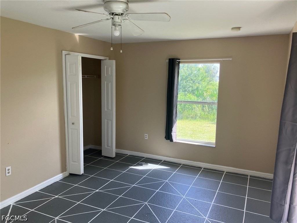 347 Parish Ave - Photo 3 of 13