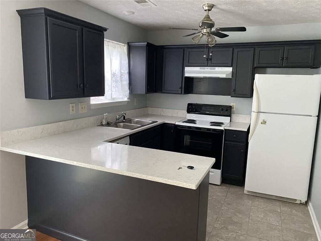 1017 Rock Creek Ln - Photo 5 of 11