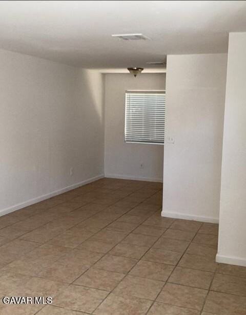 4128 W Avenue L #F - Photo 3 of 12
