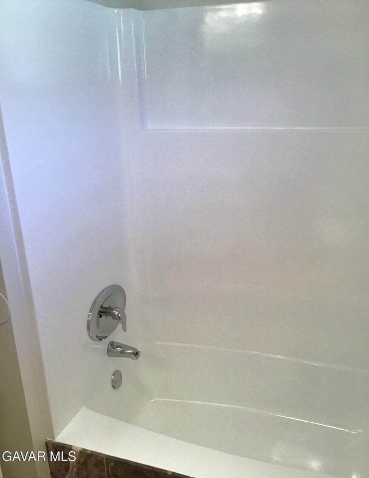 413 E Avenue H14 - Photo 5 of 8