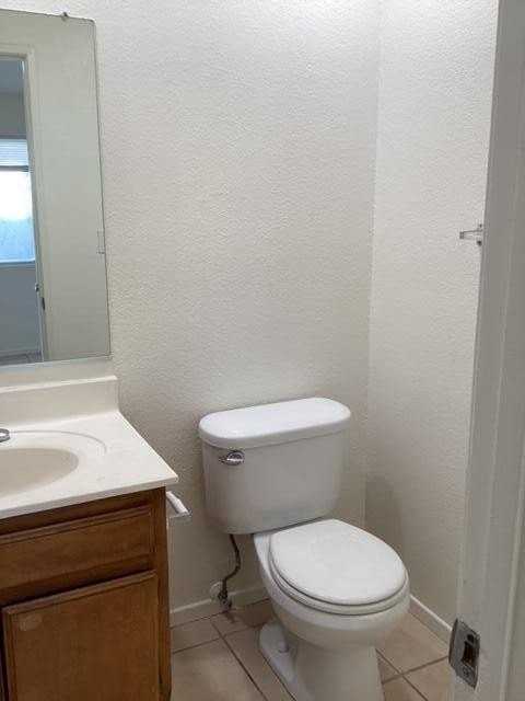 2513 Desert St #C - Photo 6 of 10