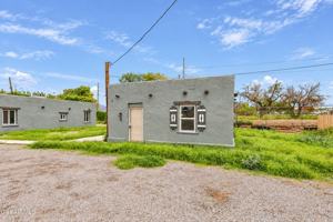 featured image of 151 N Pendell Rd #C