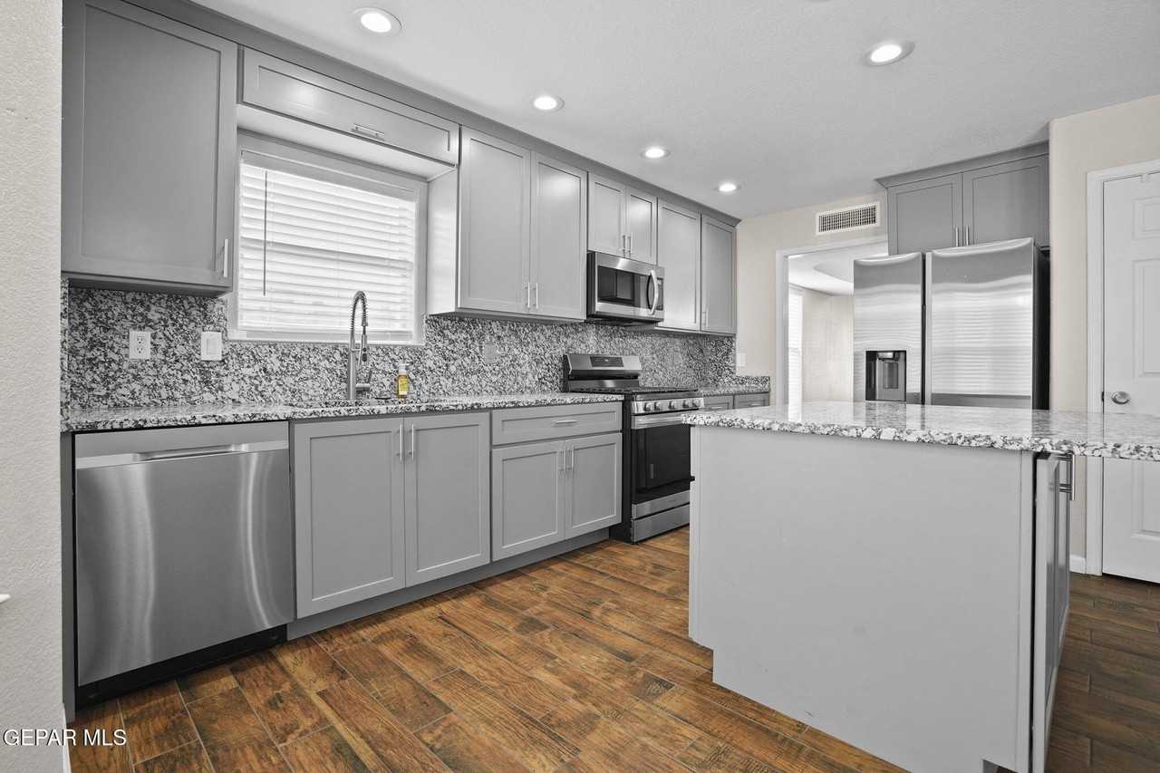 6308 Loma De Cristo Dr - Photo 3 of 50