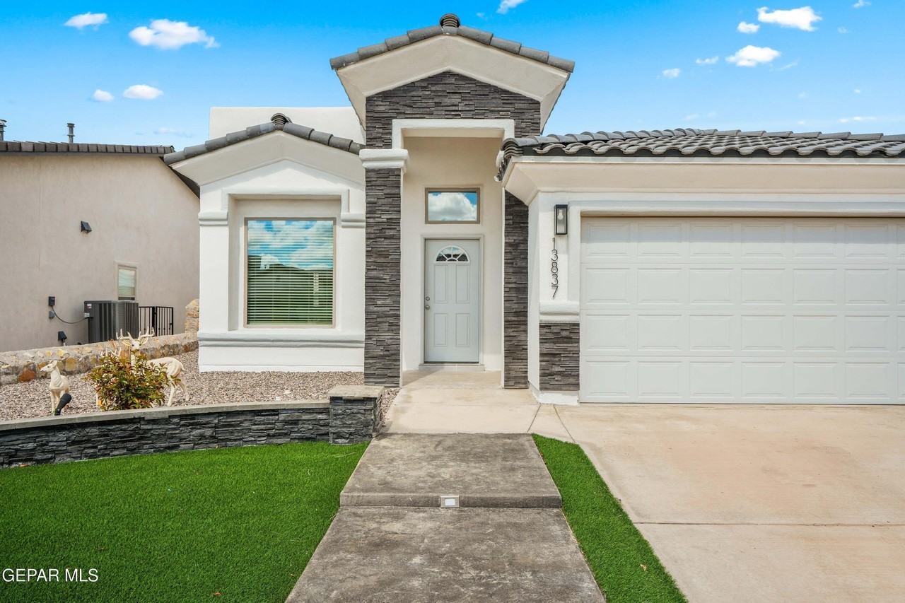 13837 Paseo Bosque Ave - Photo 4 of 34