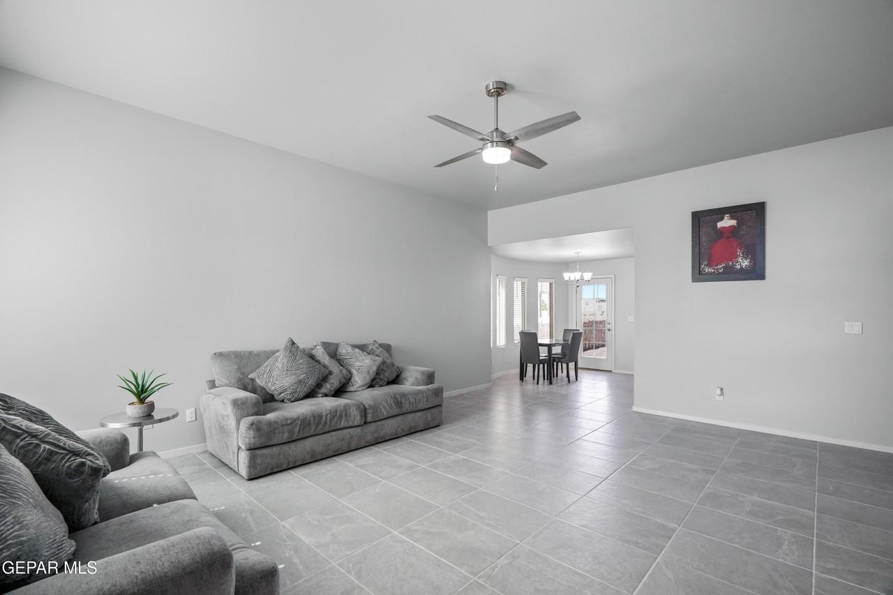 13837 Paseo Bosque Ave - Photo 6 of 34