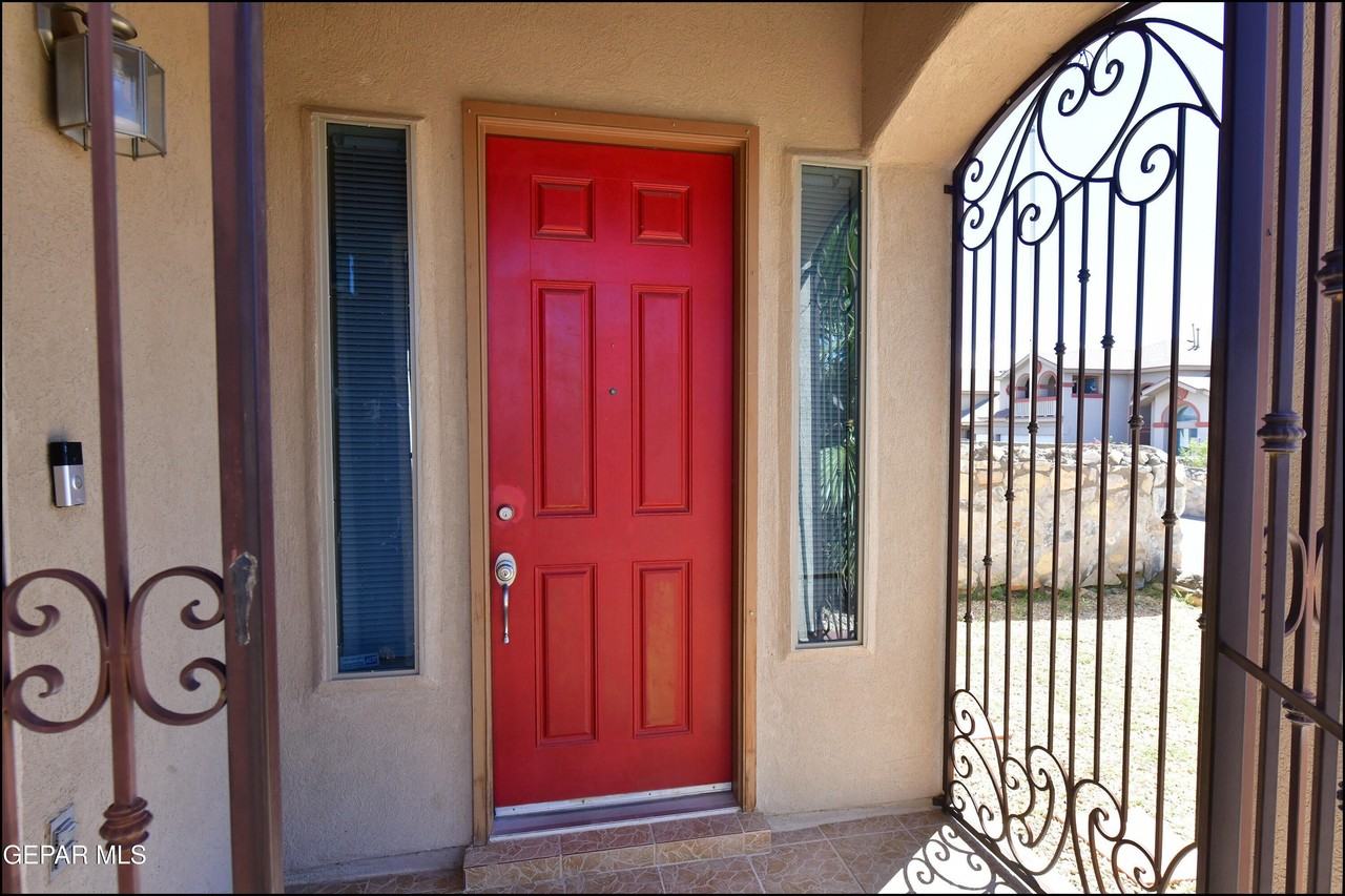 736 Draco Pl - Photo 6 of 45