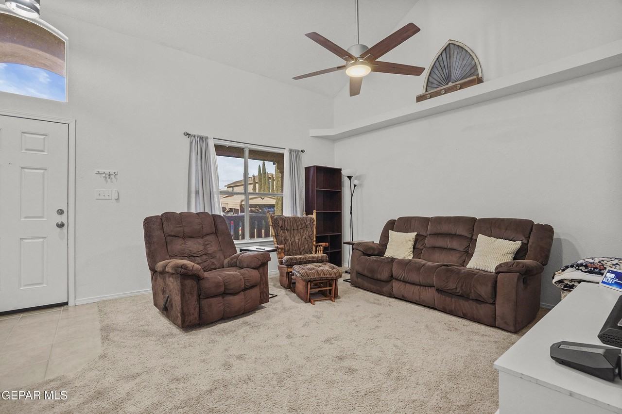4532 Joseph Rodriguez Dr - Photo 7 of 30