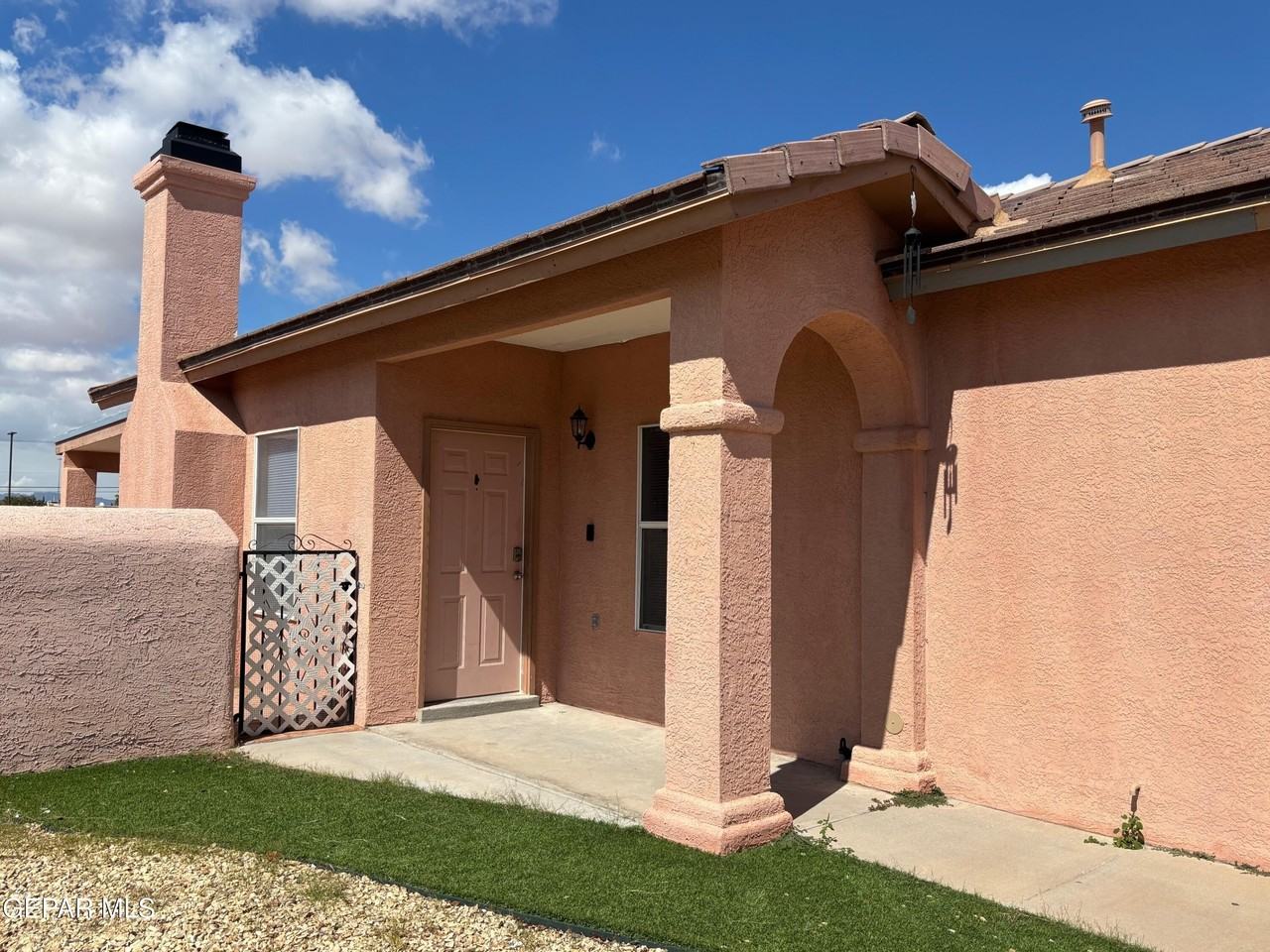 3301 Tierra Espada Dr - Photo 3 of 17
