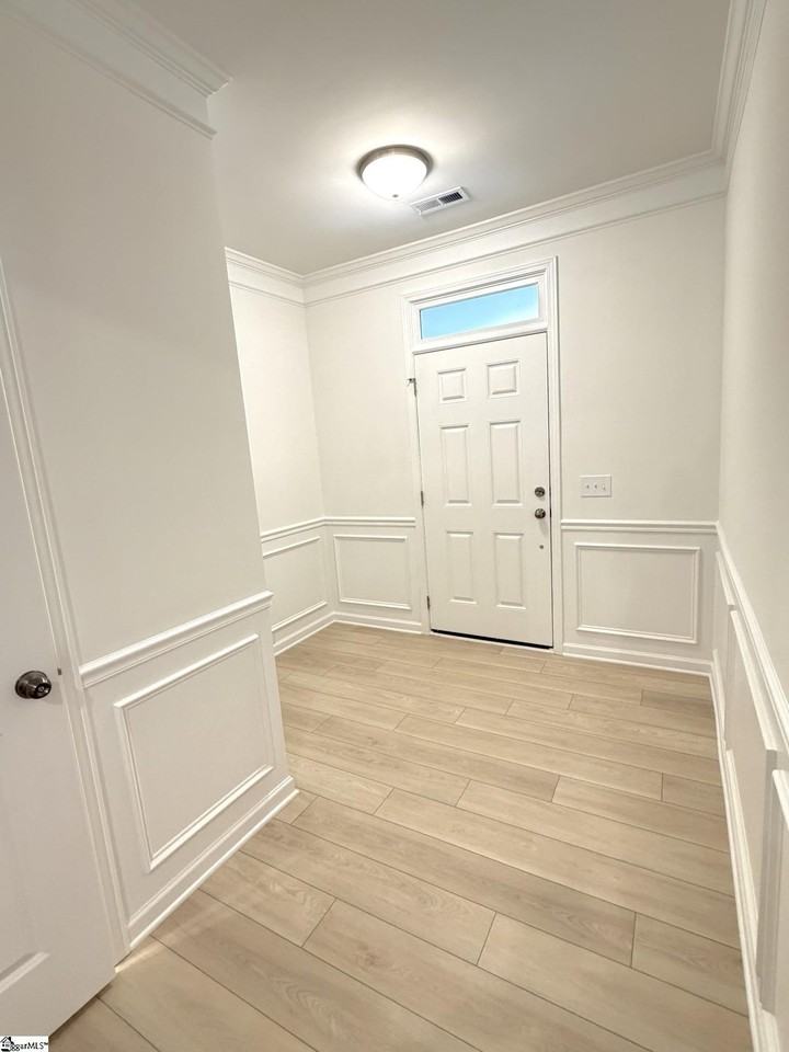 218 Brochaill Ct - Photo 3 of 23