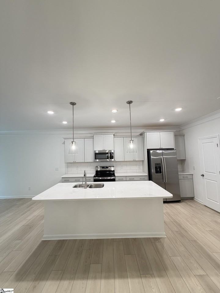 218 Brochaill Ct - Photo 5 of 23